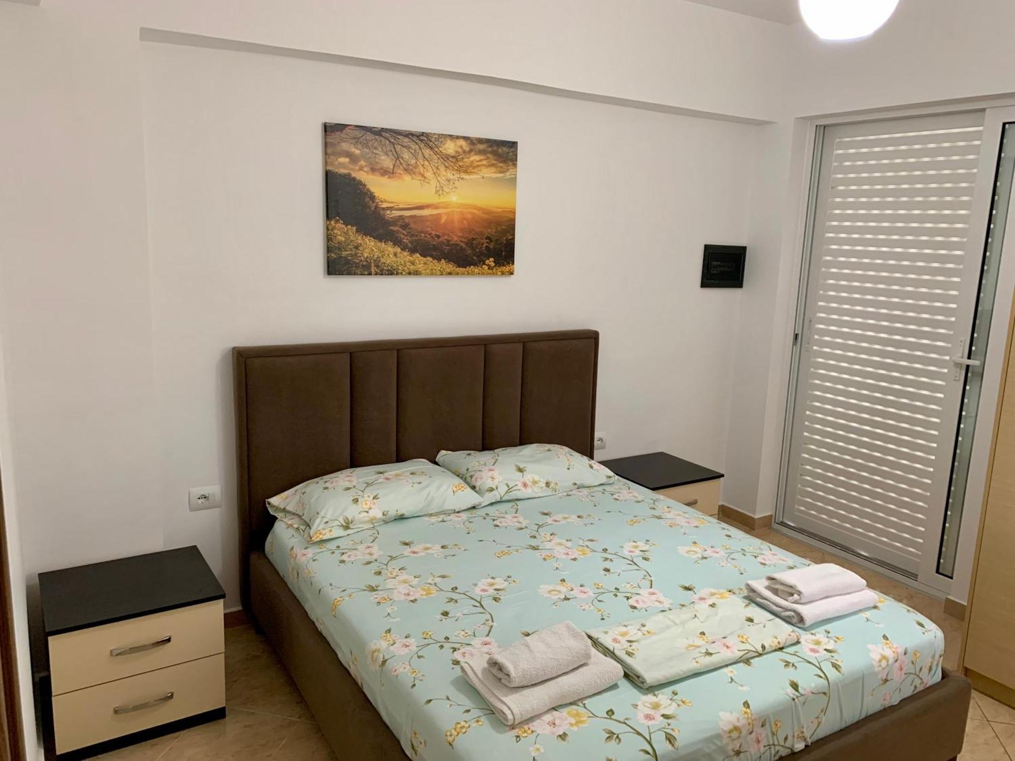 Maxus Apts Appartement Sarandë Buitenkant foto